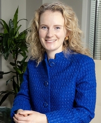 Headshot photo of Mairead McAuliffe